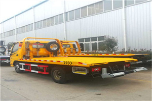 普定附近拖车救援搭电