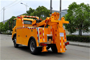 普定高速路拖车费